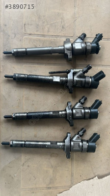 FORD FİESTA 1,6 ENJEKTÖR ÇIKMA 0445110239