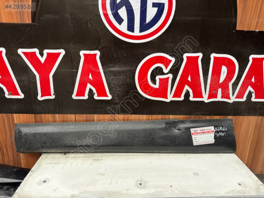 Nissan Qashqai sol ön kapı çıtası dodik bandı