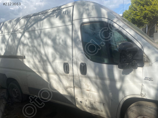 Ducato sağ ön kapı çıkma