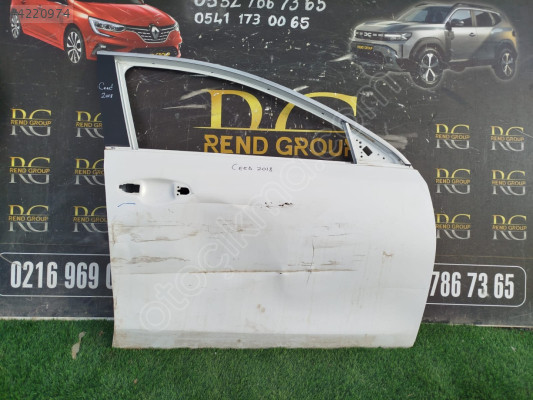 KİA CEED SAĞ ÖN KAPI ORİJİNAL ÇIKMA 2018