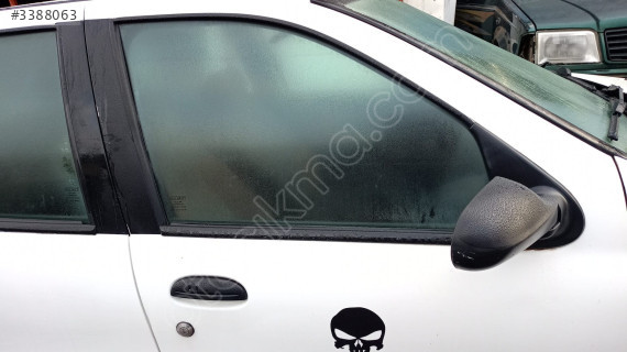 fiat palio sağ ön kapı camı