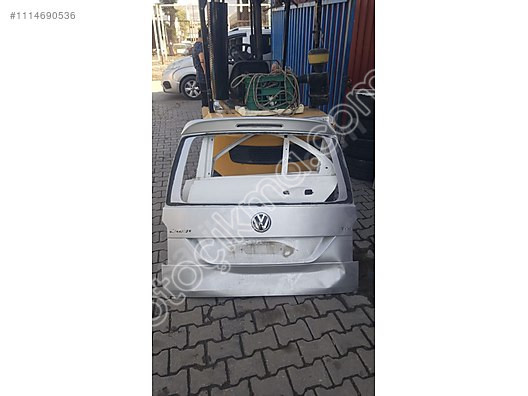 VW Caddy Modeli İçin Çıkma Arka Bagaj Parçası