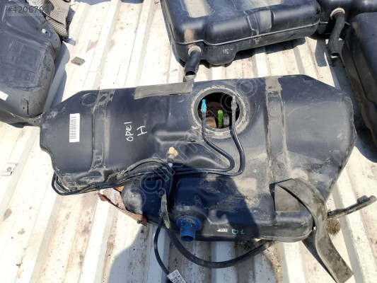 opel astra h mazot deposu çıkma orjinal