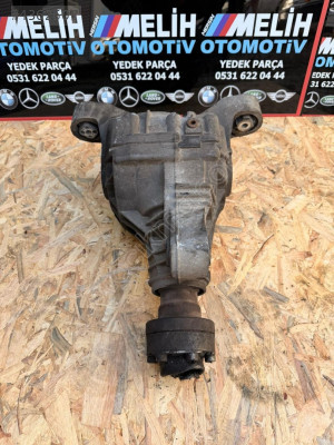 AUİDİ Q7 3.0 TDİ ÇIKMA ARKA DEFRANSİYEL 4460310018 3DRM99039