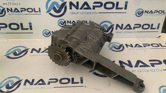 A6421811201 MERCEDES 642 YAĞ POMPASI