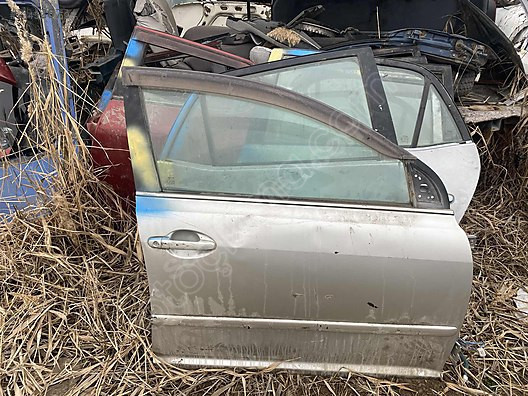 Sağ Ön Kapı - Toyota Auris İçin Oto Çıkma Parça