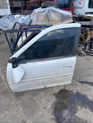 Opel vectra b kasa sol ön kapı