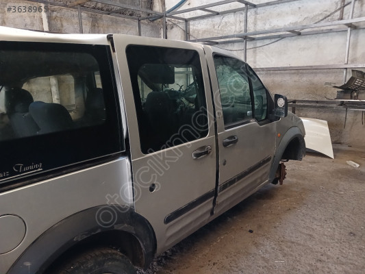 FORD CONNECT SAĞ SÜRGÜLÜ KAPI ÇIKMA