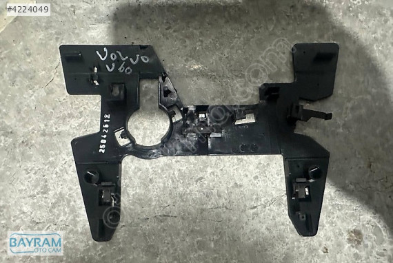 VOLVO V60 ÖN CAM SENSÖR PLASTİĞİ