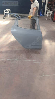 Renault clio 5 sag arka  kapı sefalılar oto cikma