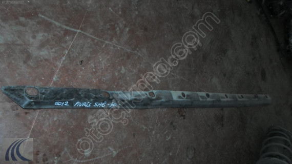 TOYOTA AURIS 2011 ÇIKMA SAĞ DIŞ MARŞBEL PLASTİĞİ