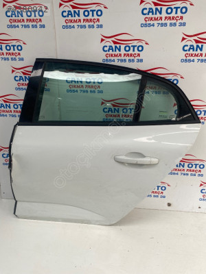 Renault Megane 4 Sol arka kapı