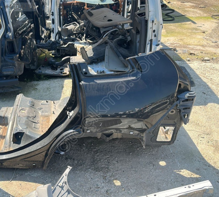 jeep cherokee 2015 kesme sol arka çamurluk (son fiyat)