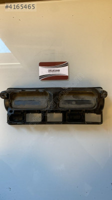 1J0819728C golf 4 orta havalandırma ızgarası