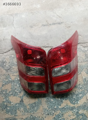 Mitsubishi L200 Orjinal Çıkma Sağ-Sol Stop Lambası