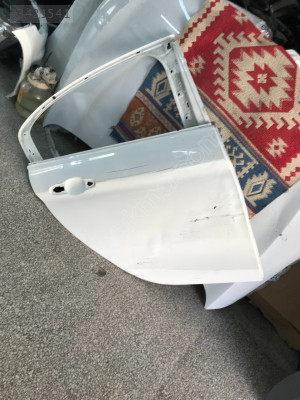 FİAT EGEA SAĞ ARKA KAPI ORJİNAL ÇIKMA