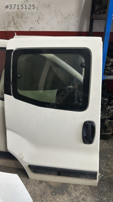 FİAT FİORİNO ÇIKMA SAĞ SÜRGÜLÜ KAPI