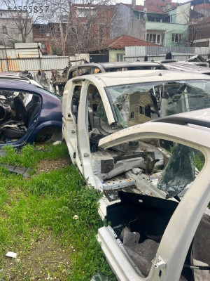 FİAT FİORİNO  SAĞ ARKA ÇAMURLUK