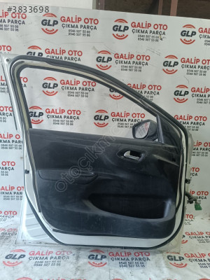 PEUGEOUT 301 SOL ÖN KAPI DÖŞEMESİ HATASIZ ORJİNAL ÇIKMA