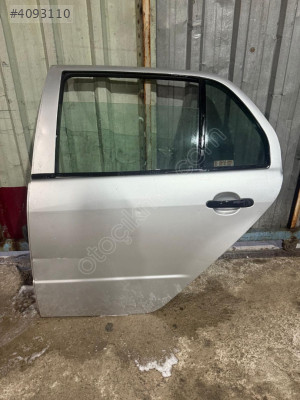 SKODA FABİA  SEDAN ÇIKMA  SOL ARKA KAPI