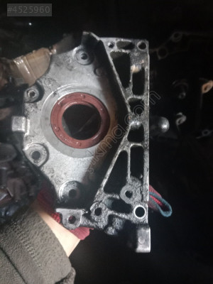 Peugeot partner 1.9 krank kapağı