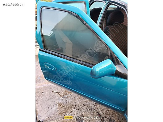 KİA SEPHİA SAĞ ÖN KAPI TEMİZ HATASIZ