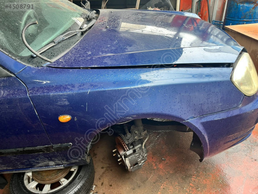 Hyundai Accent Sağ Ön Çamurluk