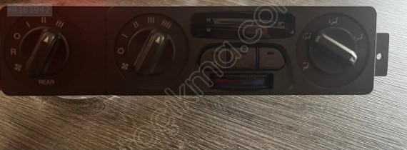 Kia Carnival klima kontrol paneli