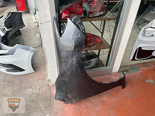 COROLLA SAĞ ÖN ÇAMURLUK