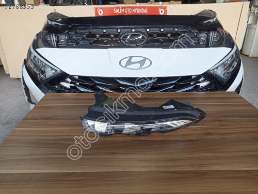 HYUNDAİ BAYON SOL ÜST LED ORİJİNAL YANSANAYİ PARÇA