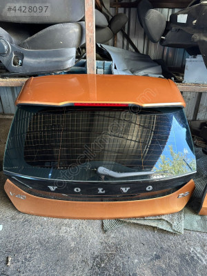 VOLVO V40 BAGAJ KAPAĞII HATASIZZ ORJİNALL ÇIKMA PARÇA