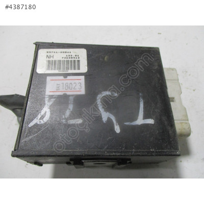 2002 Toyota Avensis 1.8 VVT 5DR Kapı Alıcı Rölesi 89741-05041