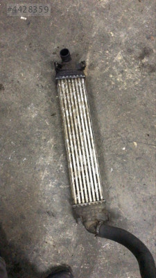 Volvo s40 turbo radyatörü