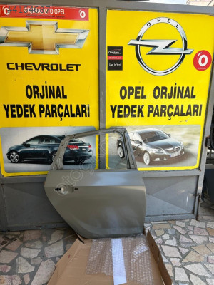 opel astra j sağ arka kapı sıfır muadil