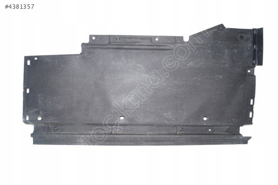 8T8825208B AUDİ A4 A5 Q7 12-16 MOTOR ALT MUHAFAZA SAG