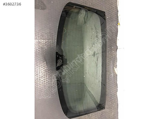 AUDİ A1 HB ARKA CAM