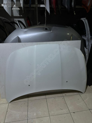 EGEA MOTOR KAPUTU ORJİNAL ÇIKMA