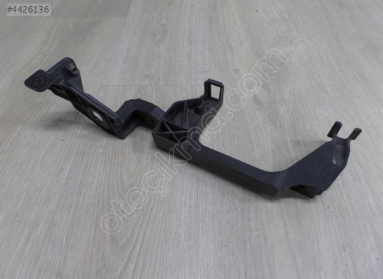 SÜPER B ÖN PANEL BRAKETİ SAĞ 2015 2016 2017 2020 SIFIR 3V0805308