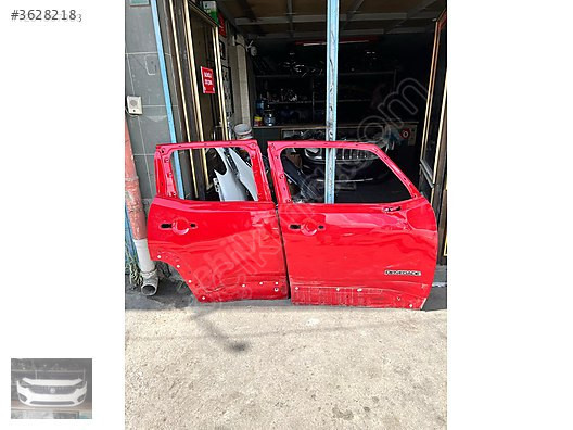 JEEP RENEGADE SAĞ ÖN VE SAĞ ARKA KAPI ÇIKMA ORJİNAL