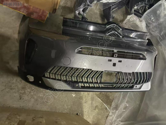 C5 Air Cross ön tampon dolu