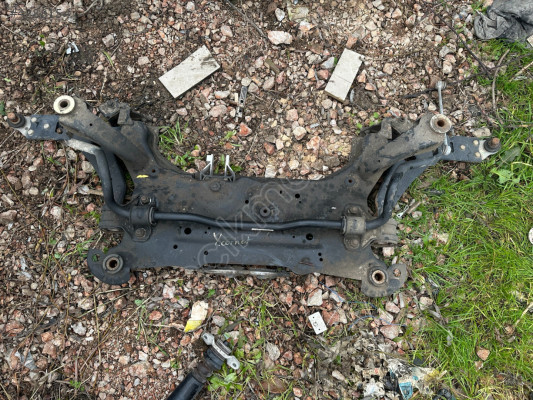 FORD CONNECT 2015 ÖN TRAVERS ÜÇEL OTO ÇIKMA BURSA