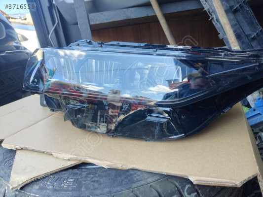 DS 4 sol ön far  full LED