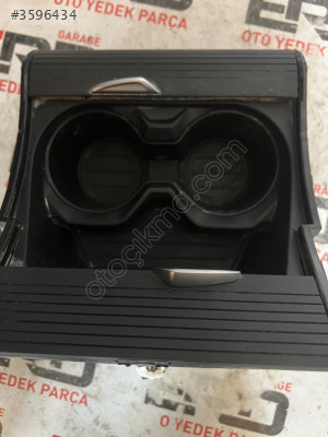 BMW X1 F48 2018 BARDAK TUTUCU ORTA KONSOL ÖN 9292557