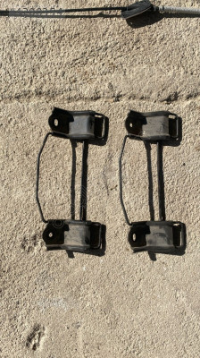 Nissan Navara İçin Kaliteli Alt Tutamak Çıkma Parça