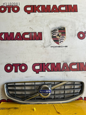 2011-2013 Volvo S60 Modeli için Ön Panjur - Parça No: 31323099