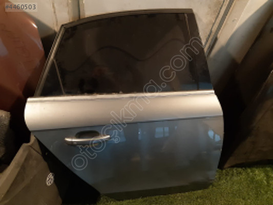 AUDİ A4 SAĞ ARKA KAPI DOLU 2008-2012