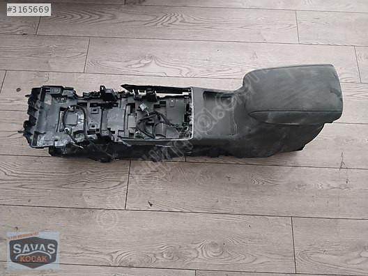 Ford KUGA İÇ ORTA KONSOL KOL DAYAMA