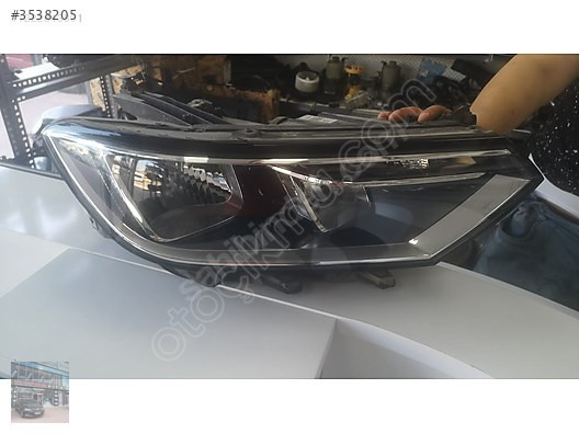 2014-2019 PASSAT SAĞ FAR HALOJEN