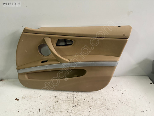 BMW E90 SAĞ ÖN KAPI DÖŞEMESİ