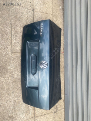 VW PASSAT B5.5 ÇIKMA ORJİNAL HATASIZ BAGAJ KAPAĞI